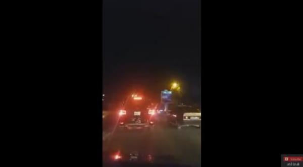 شبان يتسابقون مع الملك في طريق مارتيل