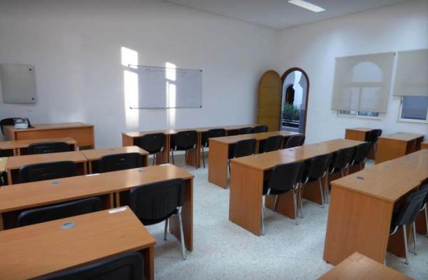 أستاذان جامعيان في ورطة بعدما أصدرت المحكمة حكما "تاريخيا " ضدهما بسبب نقط الامتحانات