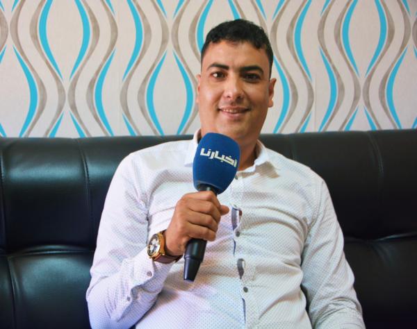 في القصة عبرة : من أجير إلى مقاول ناجح ..مخلص يروي لـ " أخبارنا " كيف قاده الفقر لتحقيق ذاته ( الفيديو )