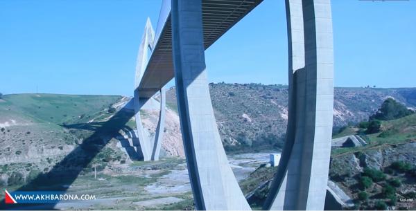 أول فوج من "النينجا" المغاربة يقدمون عرضا مبهرا بقنطرة "محمد السادس"