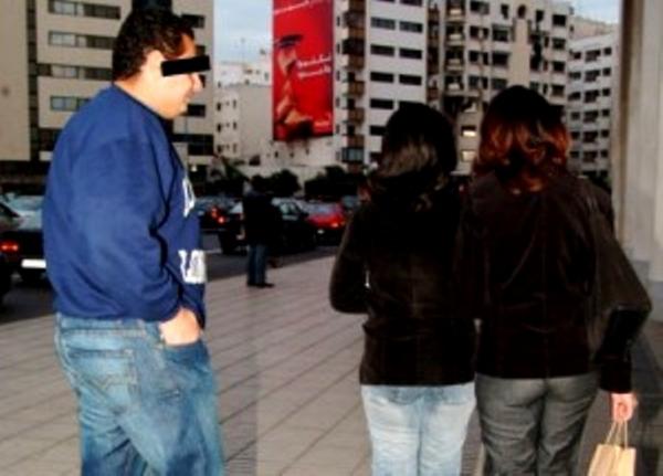 هادشي رجع بزاف: اعتقال ثلاثيني تحرش بسائحة أجنبية بأصيلا