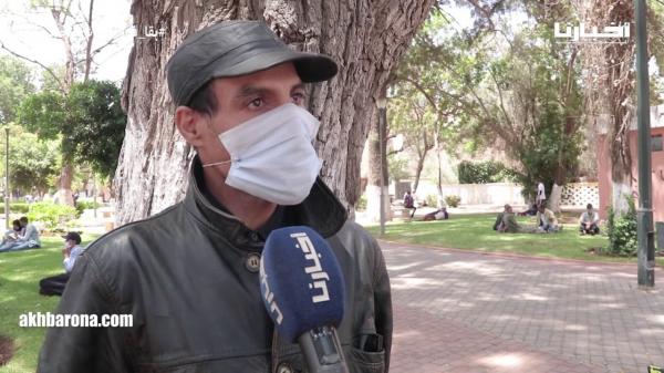 مواطن مغربي يرفض الإساءة للمملكة على مواقع التواصل ويطالب بالكف عن ذلك