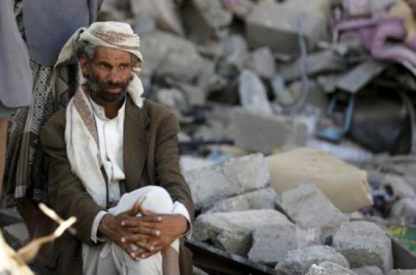 مقتل مدنيين في غارات جوية على العاصمة اليمنية