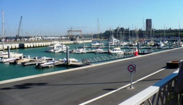 دراسة للبنك الدولي: كورنيش الدارالبيضاء و سواحل أبي رقراق مهددة بالتسونامي 