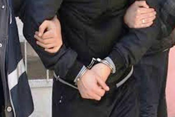 شاهد لحظة اعتقال المجرم المتهم بذبح شابة بإفران