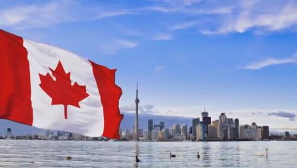 كندا تعلن رغبتها باستقبال أعداد كبيرة من المهاجرين