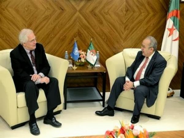 الجزائر تستقبل "كريستوف روس "في محاولة لتقويض المفاوضات