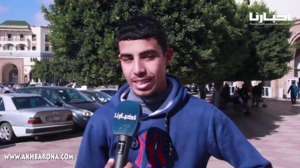 المغاربة عالم ..مكنتفرجش فالبطولة المغربية وغادي نعطيكم توقع ديالي لماتش الرجاء