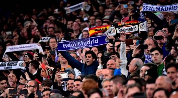 السلطات الإسبانية تبحث في إمكانية إقامة مباريات بحضور الجماهير