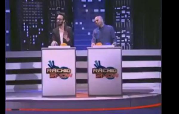 مول البندير لرشيد العلالي : أنا هزيت طعريجة بعشرة دراهم دخلت بيها 7 المليون وباسو يرد عليه