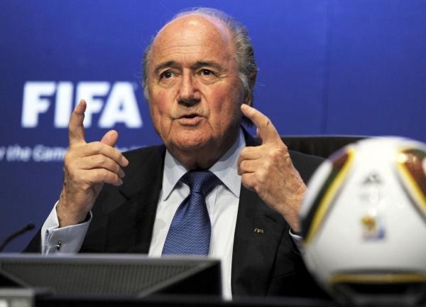 بلاتر يشيد بالتنظيم المحكم لمونديال الفتيان