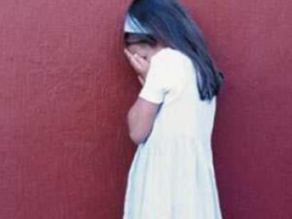 عجوزفي الستين يغتصب شرف و براءة طفلة في السادسة  من عمرها بتطوان