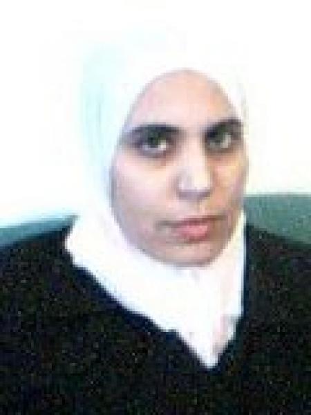 هل فعلا عمل المرأة مصيبة؟