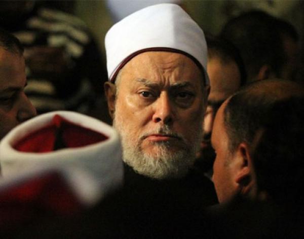علماء آخر الزمان .. مُفتي مصر السابق : الله عز وجل أرسل أقراص مدمجة مع جبريل للأنبياء (فيديو)