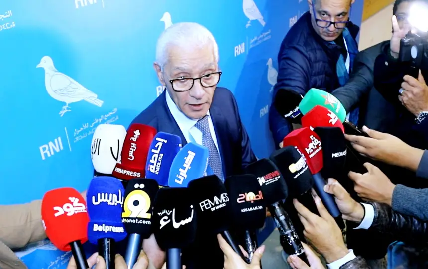 الطالبي العلمي يكشف عن أهداف حزب الأحرار ما بعد مرحلة أخنوش ويشرح خلفيات دموعه في مؤتمر الجديدة