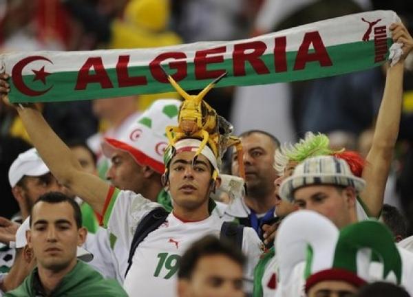 هدف  كوت ديفوار يتسبب في وفاة مشجع جزائري