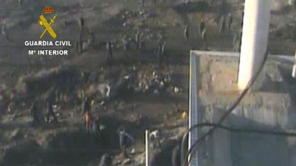 أحداث سبتة .. البرلمان الإسباني رفض ملتمسا طالب باستقالة وزير الداخلية