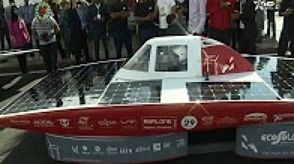 سيارات الطاقة الشمسية تجوب شوارع مراكش