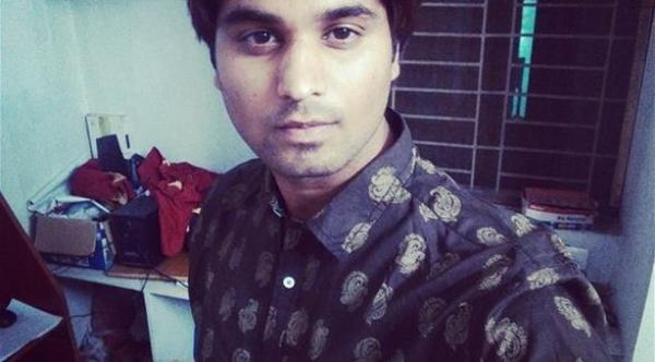 يستقيل من عمله لكي يصبح "ملك السيلفي"