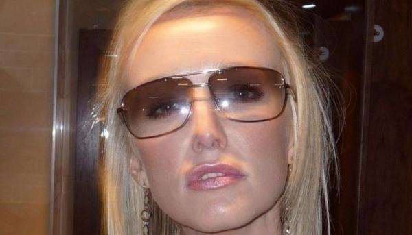 السجن لامرأة دأبت على ضرب وتعذيب زوجها لمدة 20 عاماً