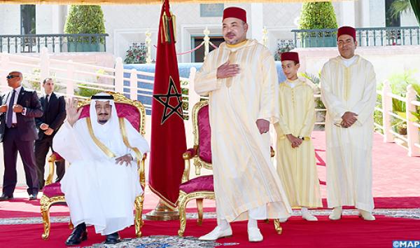 الملك محمد السادس يُوشح فنانين مغاربة وأجانب من ضمنهم سعد المجرد