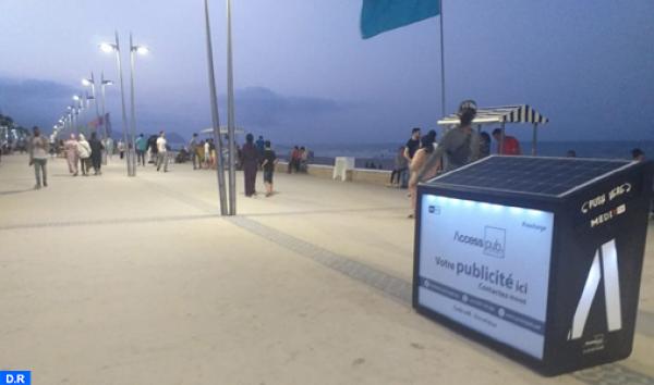 لأول مرة...حاويات نفايات ذكية تشحن الهواتف وتوزع الانترنت بكورنيش المضيق-الفنيدق