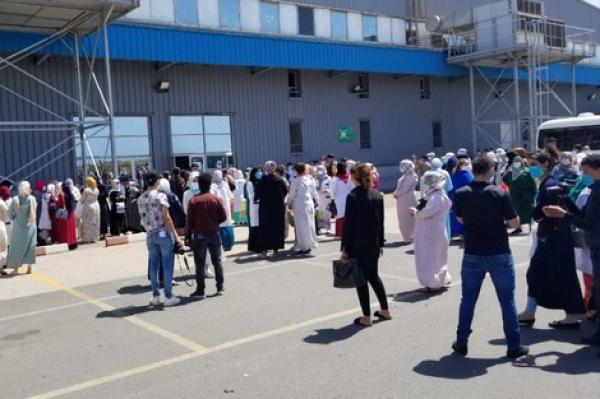 الدارالبيضاء: عمال ينقلون كورونا إلى عائلاتهم بعد إصابتهم بالعدوى من داخل معامل الحي الصناعي