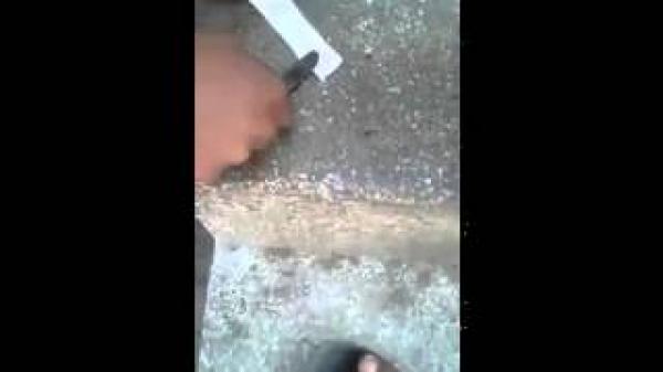شباب يجدون سحرا لف بطريقة غريبة في منزل