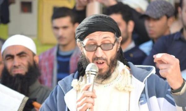 شيخ سلفي مغربي يعلن مبايعته لـ "البغدادي"  .. ويصف ليبيا بـ"ارض الخلافة" 