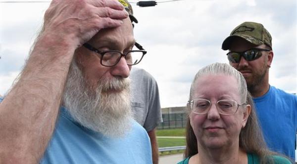 يخرج "براءة" من السجن بعد 34 عاماً