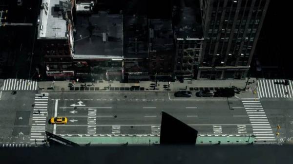 شوارع العالم مهجورة بسبب فيروس كورونا (فيديو)