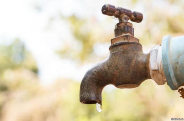 بالفيديو وفي عز الحر... "العطش" يُعمق معاناة ساكنة دواوير بأولاد ناصر والمتضررون يُهددون بوقفة احتجاجية