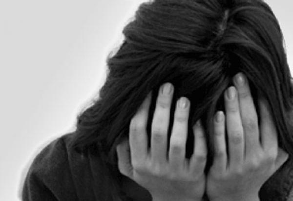 أربعة شبّان بينهم سعوديان يتناوبون على اغتصاب عروس يوم عرفة بمكة