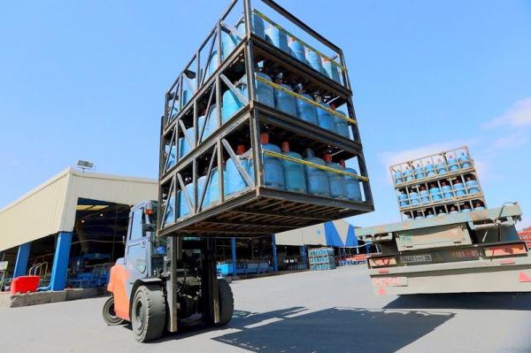 مهنيو "البوطا" يقررون وقف التوزيع ويلوحون بإضراب قد يؤثر على تموين الأسواق بقنينات الغاز