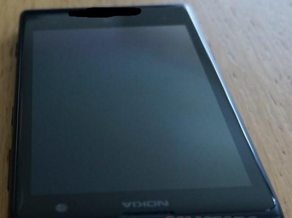 صور مسربة لهاتف نوكيا "EOS"