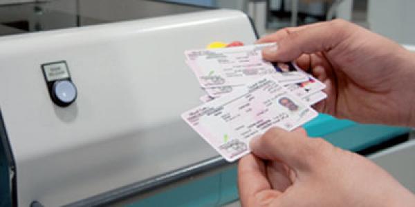 خاص بمغاربة اسبانيا... الآن يمكنكم تبديل رخص السياقة المغربية بأخرى اسبانية