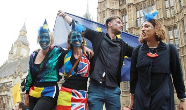 بريطانيون يرفضون البريكسيت