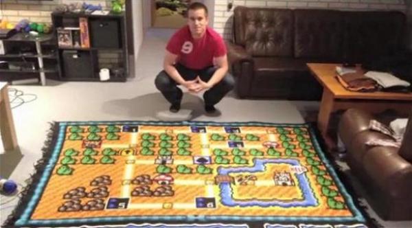 نرويجي يمضي 6 سنوات بحياكة سجادة سوبر ماريو