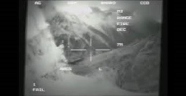 بالفيديو.. جسم غريب يصدر شعاعا لتدمير طائرة بدون طيار يثير الجدل