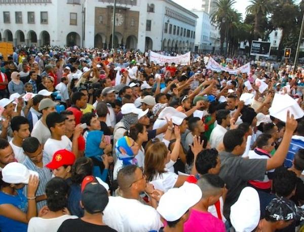 تضارب الأرقام حول الحصيلة الأولية للإضراب العام : الحكومة تؤكد فشله والنقابات تقول أن نسبة النجاح فاقت 80 في المائة