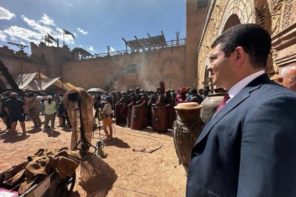 الوزير "بنسعيد" يحل بموقع تصوير فيلم "غلادياتور 2" لهذا السبب