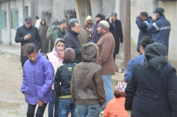 عامل عمالة المضيق الفنيدق في زيارة تفقدية لحي الديزة بمرتيل