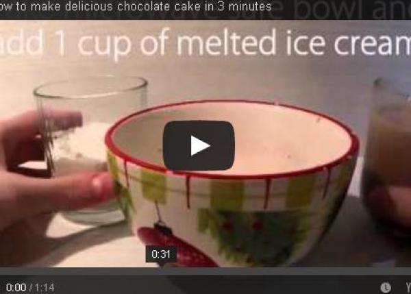 بالفيديو: طريقة تحضير كعكة الشوكولاته في 3 دقائق