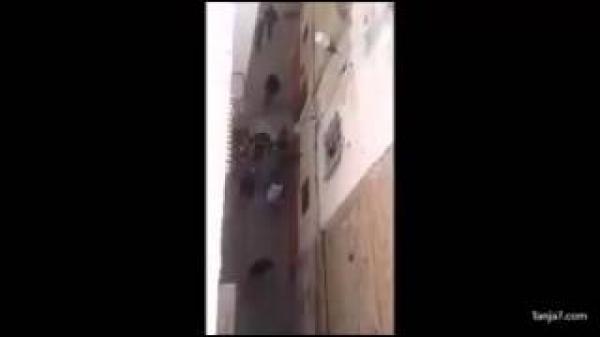 مشرمل يعتدي على مواطنين بالمصلى