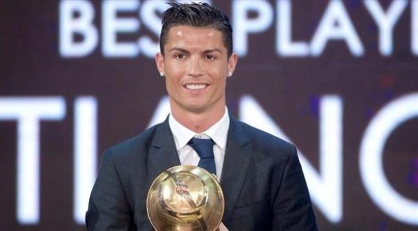 رونالدو يرد على المشككين خلال حفل غلوب سوكر بدبي