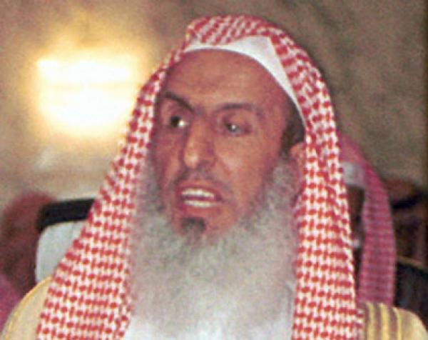 انتقاد لموقف مفتي السعودية من مصر  