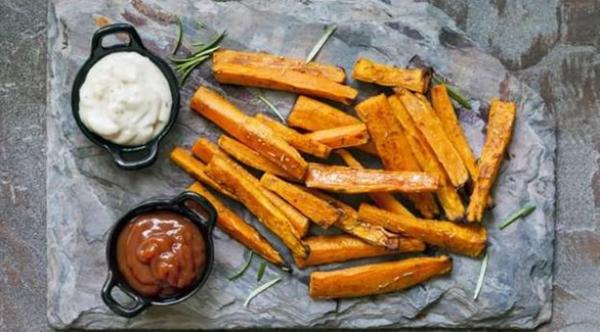 كيف يمكن أن نعوض أطعمة غنية بالكولسترول ببدائل صحية؟