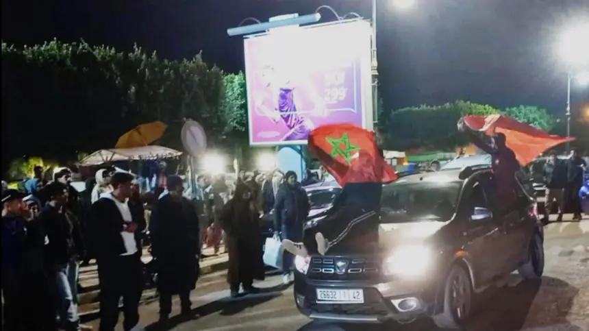 خروج ساكنة وزان للاحتفال بتتويج كتيبة السكتيوي أبطالا للعرب