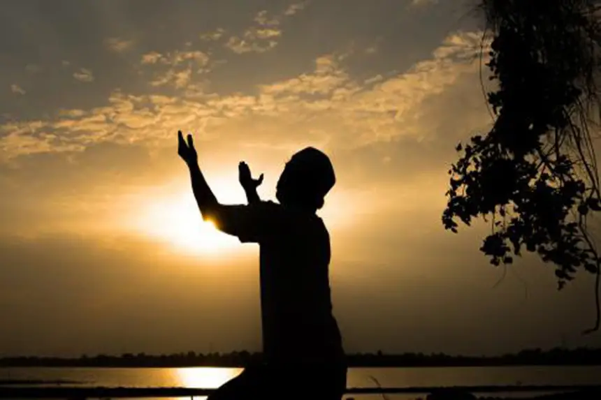 إن لم يتُب الإنسان في رمضان، فمتى يكون وقت توبته؟!