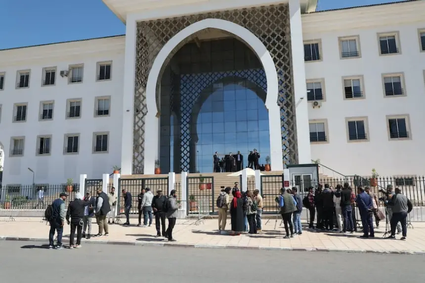 اعتداء خطير يستهدف محاميا داخل مرآب المحكمة الابتدائية بتمارة